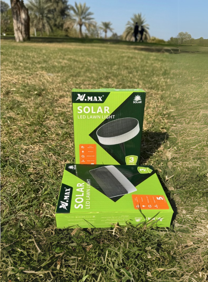 VMAX Solar LED Lawn Light